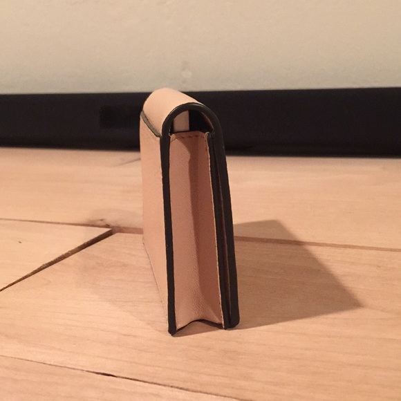 Givenchy Beige Small Wallet - Picture 4 of 8